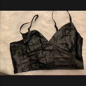 Women’s black sparkly crop top size Small